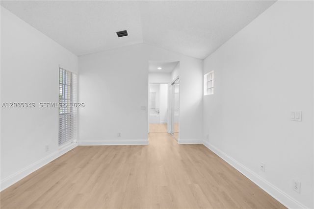 1525 Seabay Rd, Weston, FL 33326