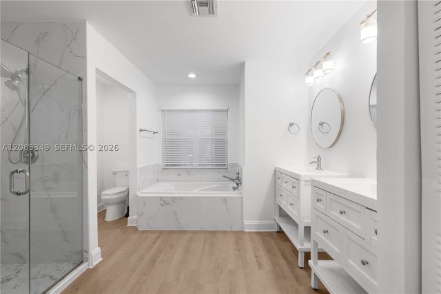 1525 Seabay Rd, Weston, FL 33326