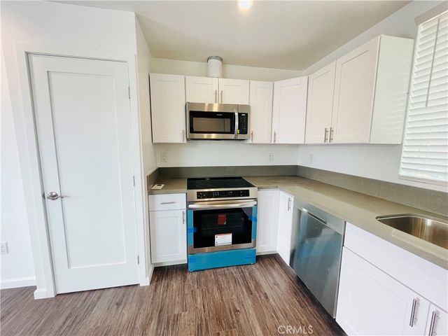 17903 Sunburst Street, Sherwood Forest, CA 91325