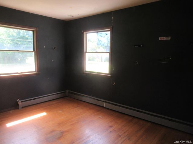 11 Myrtle Avenue, Walden, NY 12586
