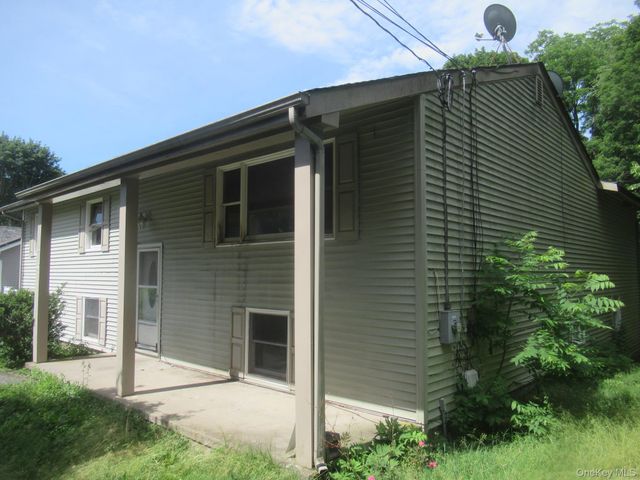 11 Myrtle Avenue, Walden, NY 12586