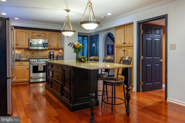 2425 HUNTERS CHASE CT, Frederick, MD 21702