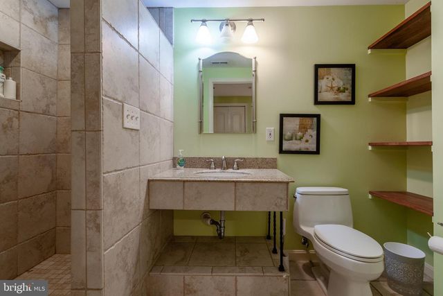 2425 HUNTERS CHASE CT, Frederick, MD 21702