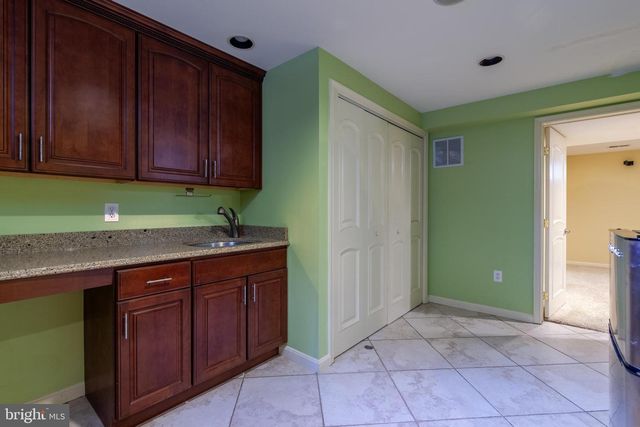 2425 HUNTERS CHASE CT, Frederick, MD 21702