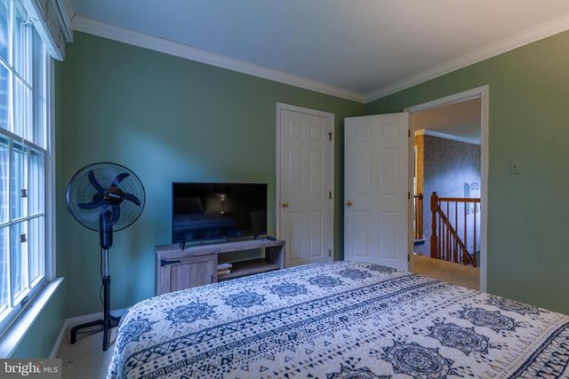 2425 HUNTERS CHASE CT, Frederick, MD 21702