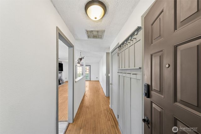 1407 S 93rd Street, Tacoma, WA 98444