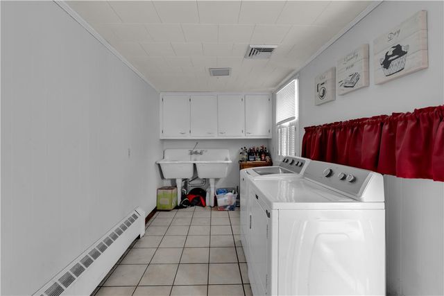 206 Perkiomen Street, Emmaus Boro, PA 18049