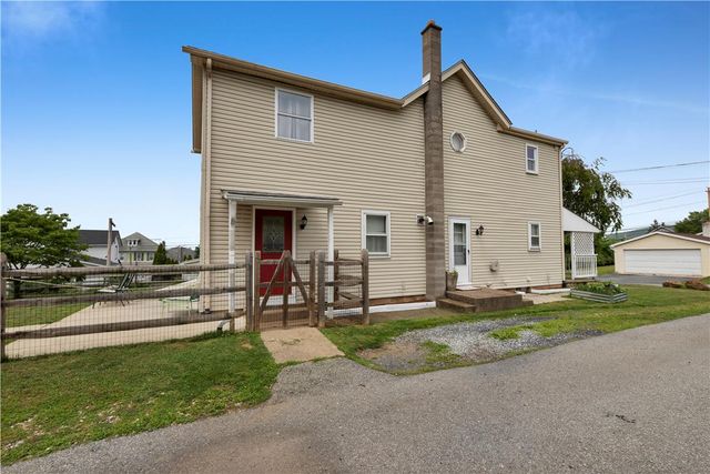 206 Perkiomen Street, Emmaus Boro, PA 18049
