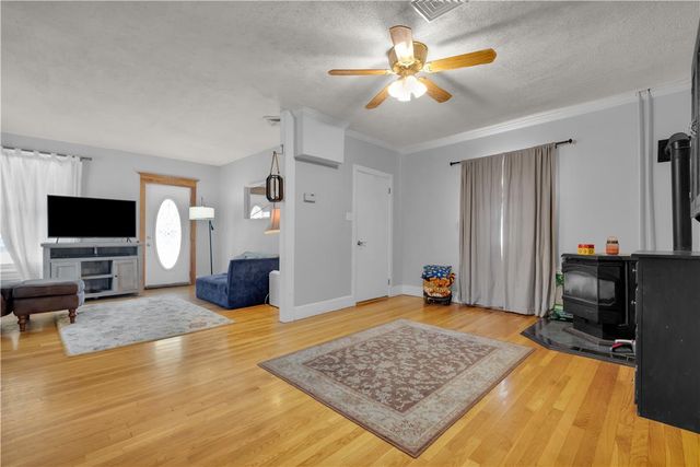 206 Perkiomen Street, Emmaus Boro, PA 18049