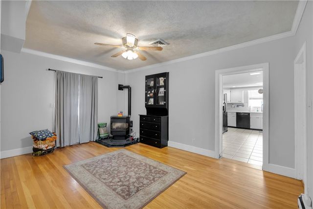 206 Perkiomen Street, Emmaus Boro, PA 18049