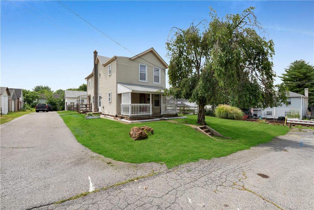 206 Perkiomen Street, Emmaus Boro, PA 18049