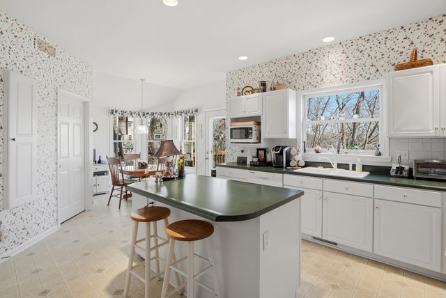 2508 BASSWOOD CT, Columbia, MO 65203