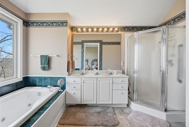 2508 BASSWOOD CT, Columbia, MO 65203