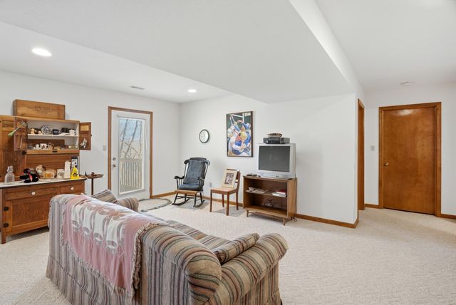 2508 BASSWOOD CT, Columbia, MO 65203