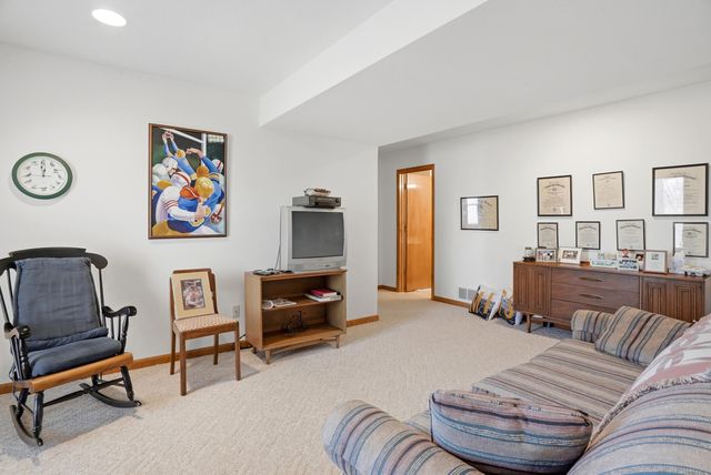 2508 BASSWOOD CT, Columbia, MO 65203