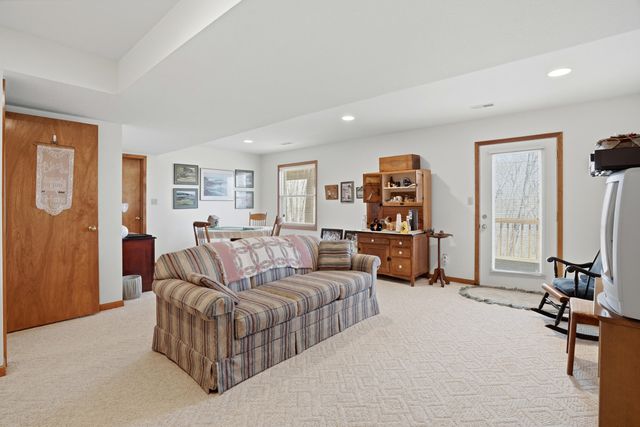 2508 BASSWOOD CT, Columbia, MO 65203