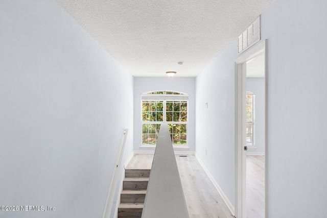 11826 LAKE BEND Circle, Jacksonville, FL 32218