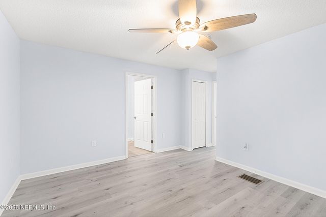 11826 LAKE BEND Circle, Jacksonville, FL 32218