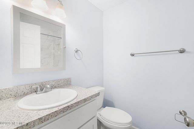 11826 LAKE BEND Circle, Jacksonville, FL 32218