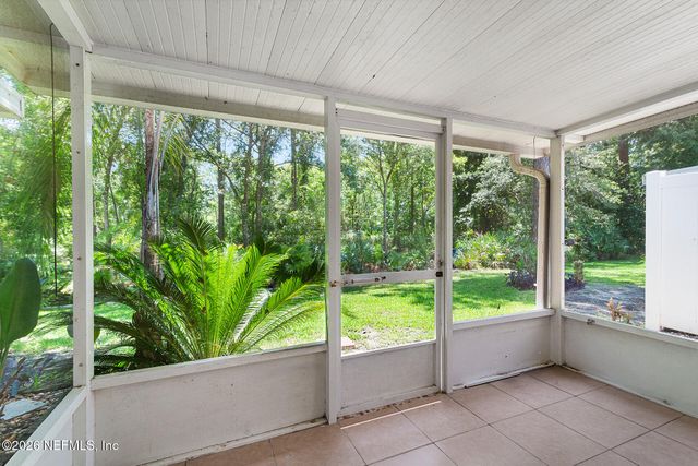 11826 LAKE BEND Circle, Jacksonville, FL 32218