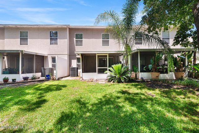 11826 LAKE BEND Circle, Jacksonville, FL 32218