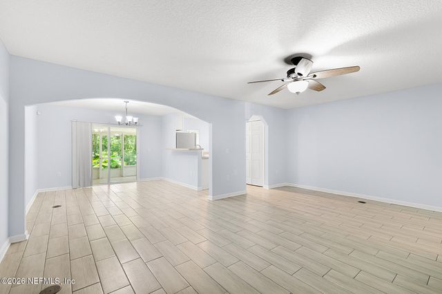 11826 LAKE BEND Circle, Jacksonville, FL 32218