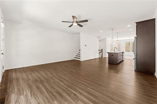 1165 Rambler Cross, Atlanta, GA 30312