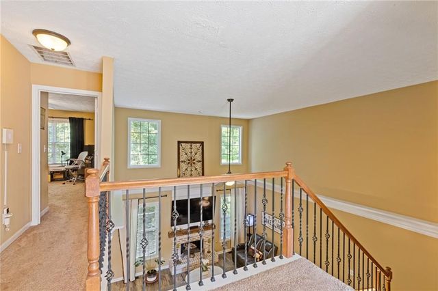 2264 Oak Falls Lane, Buford, GA 30519