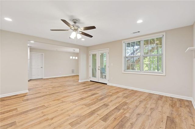2264 Oak Falls Lane, Buford, GA 30519
