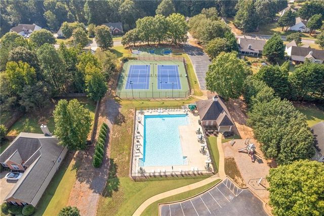 2264 Oak Falls Lane, Buford, GA 30519