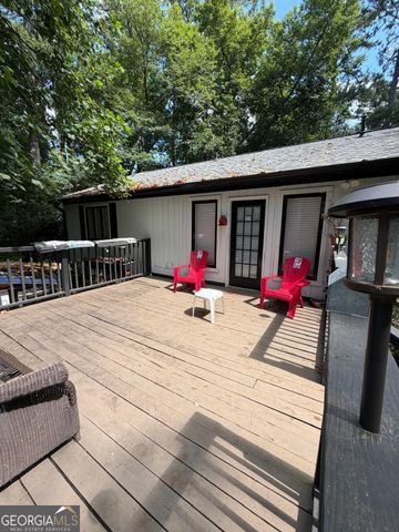 135 Windy Hill Road, Fayetteville, GA 30214