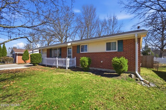 926 Crestwood Drive, Lima, OH 45805