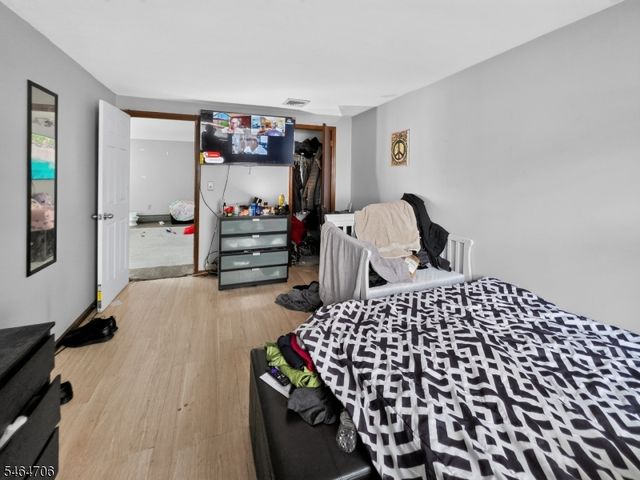 2393 Steuben St, Union Twp., NJ 07083