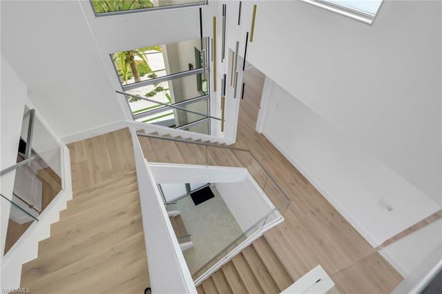 1798 Holiday LN, Naples, FL 34104