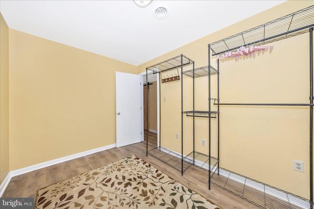 17935 COLLEGE RD, Hagerstown, MD 21740