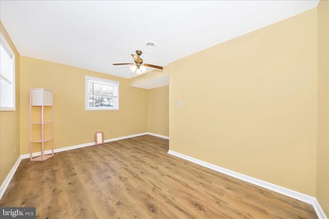 17935 COLLEGE RD, Hagerstown, MD 21740