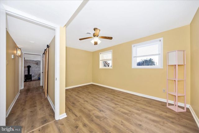 17935 COLLEGE RD, Hagerstown, MD 21740