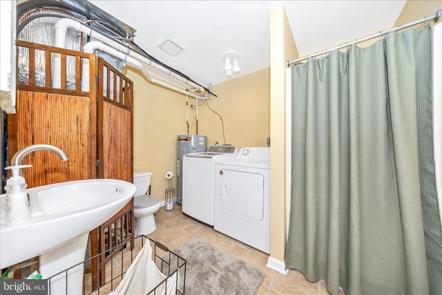 17935 COLLEGE RD, Hagerstown, MD 21740