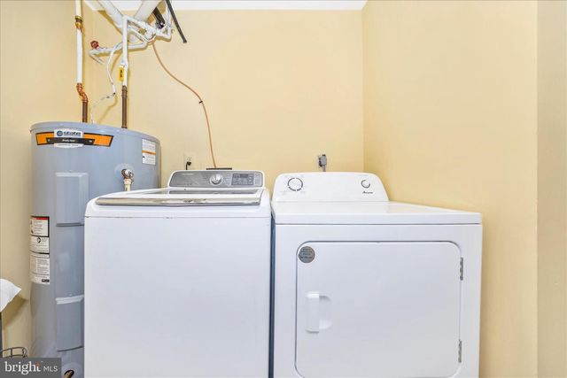 17935 COLLEGE RD, Hagerstown, MD 21740