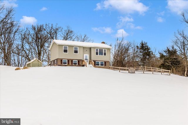 17935 COLLEGE RD, Hagerstown, MD 21740