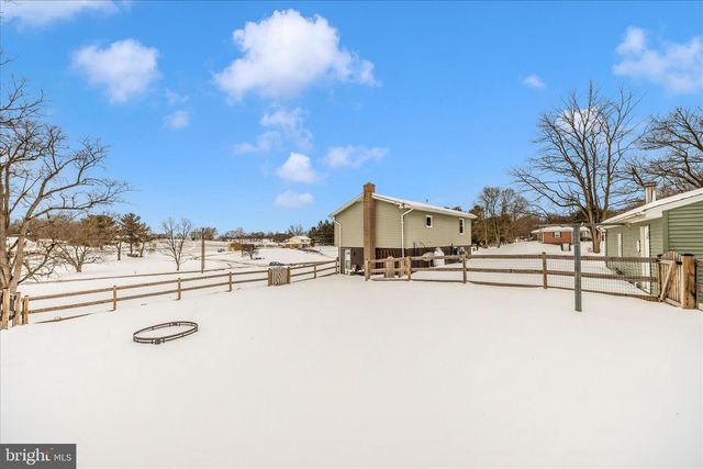 17935 COLLEGE RD, Hagerstown, MD 21740