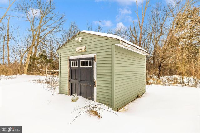 17935 COLLEGE RD, Hagerstown, MD 21740