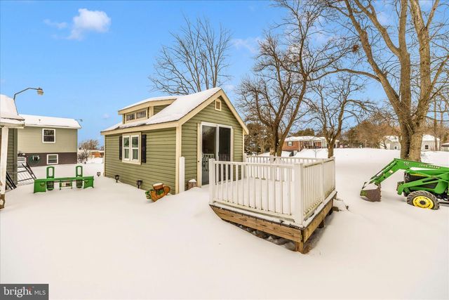 17935 COLLEGE RD, Hagerstown, MD 21740