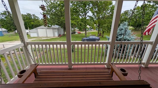 29335 Van Dyke Avenue, Warsaw, MO 65355