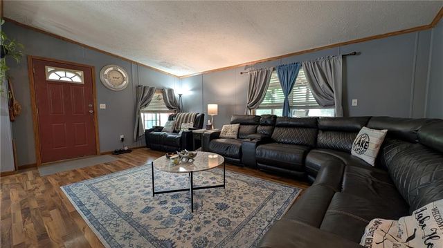 29335 Van Dyke Avenue, Warsaw, MO 65355