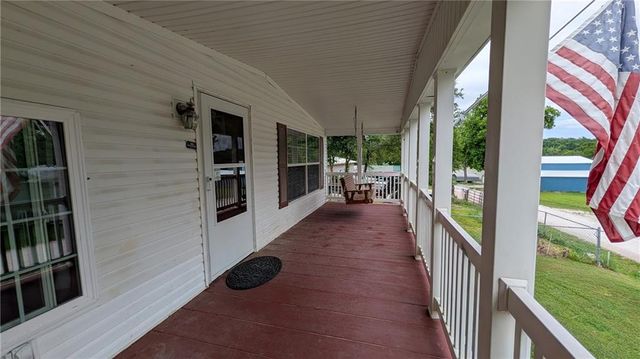 29335 Van Dyke Avenue, Warsaw, MO 65355