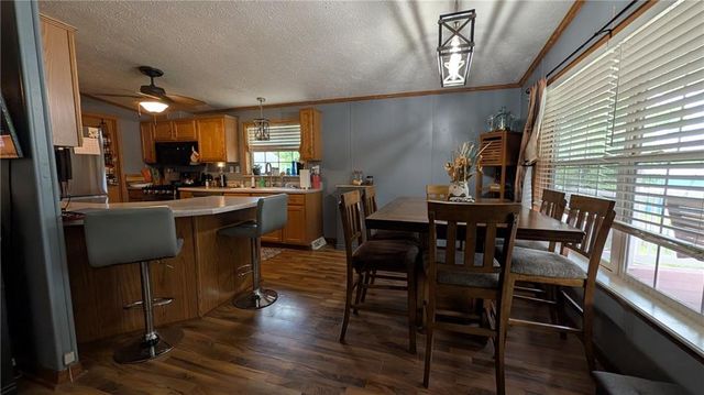 29335 Van Dyke Avenue, Warsaw, MO 65355