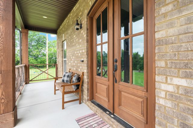 668 Himesville Rd, Shelbyville, TN 37160