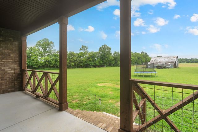 668 Himesville Rd, Shelbyville, TN 37160