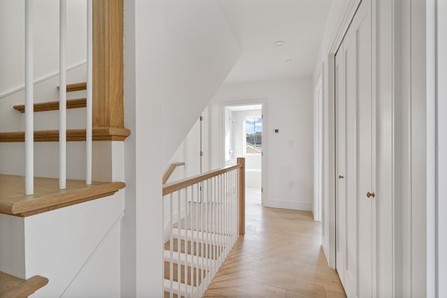 15 Jewett Pl C, Newton, MA 02458